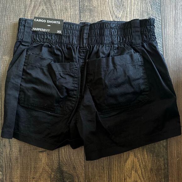 NEW Juniors Harper & Ivy Black Cargo Shorts XS - Picture 2 of 2